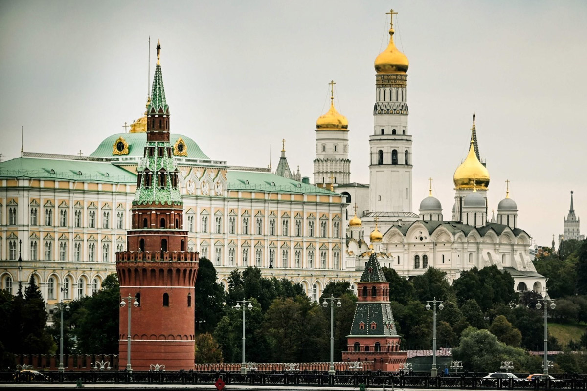 El Kremlin asegura que no tiene previsto cortar el suministro de gas a Europa, pero advierte sobre nuevas sanciones