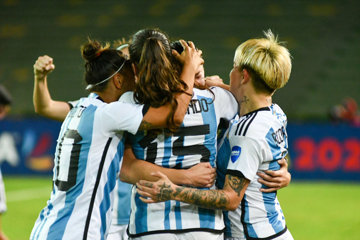 Noche clave: Argentina se juega el pasaje directo al Mundial y a los Juegos Olímpicos