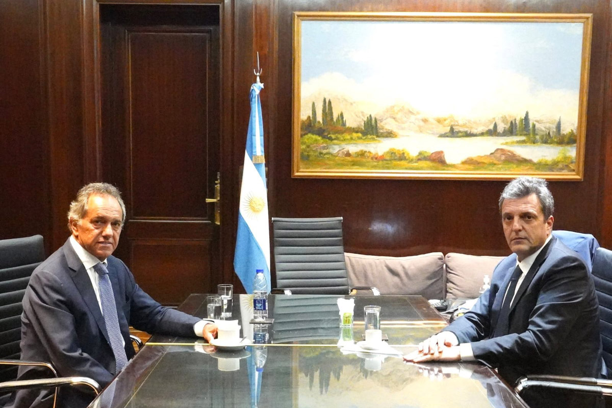 A pesar de las tensiones, Massa se reunió con Scioli para ordenar la transición