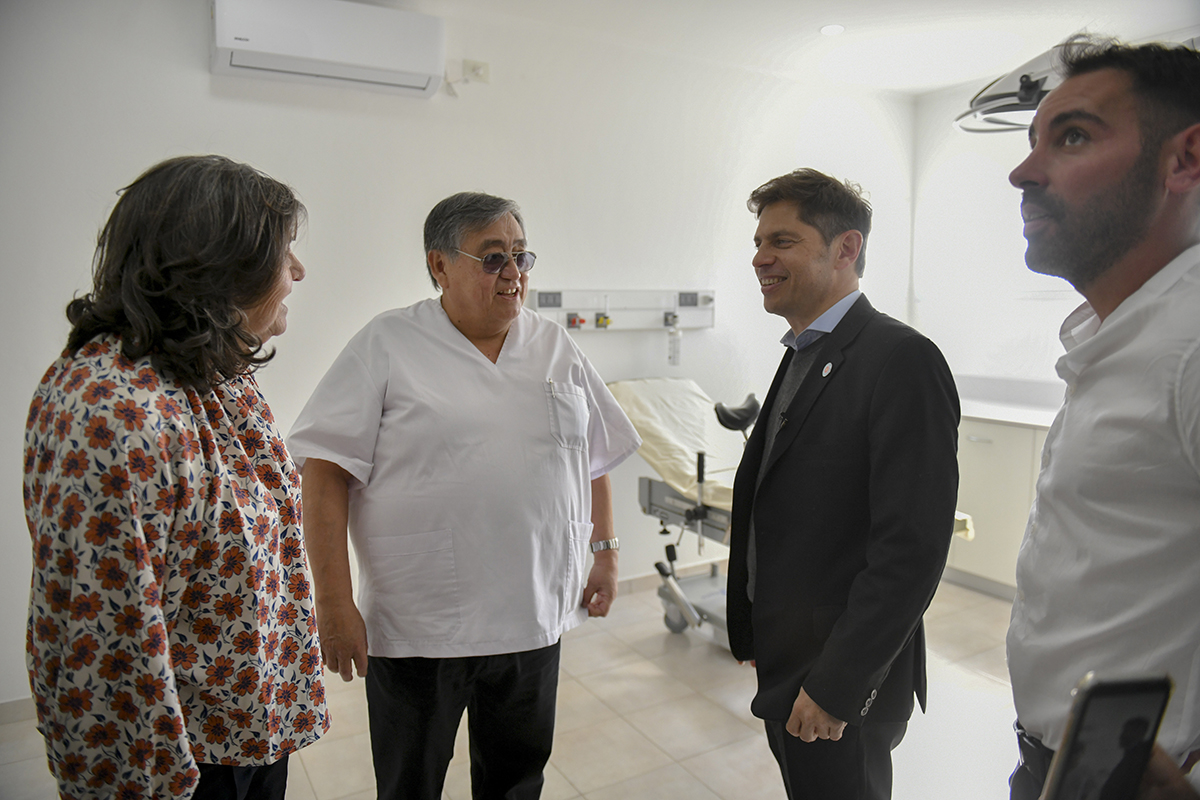 Kicillof inauguró obras en el hospital Resano de Carlos Tejedor
