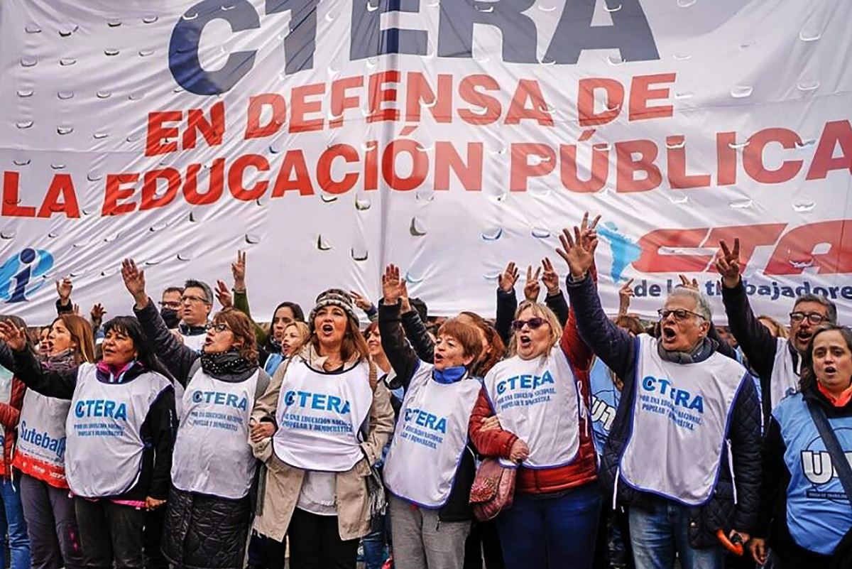 Docentes de Ctera cumplen paro nacional de 24 horas en repudio a la represión en Jujuy