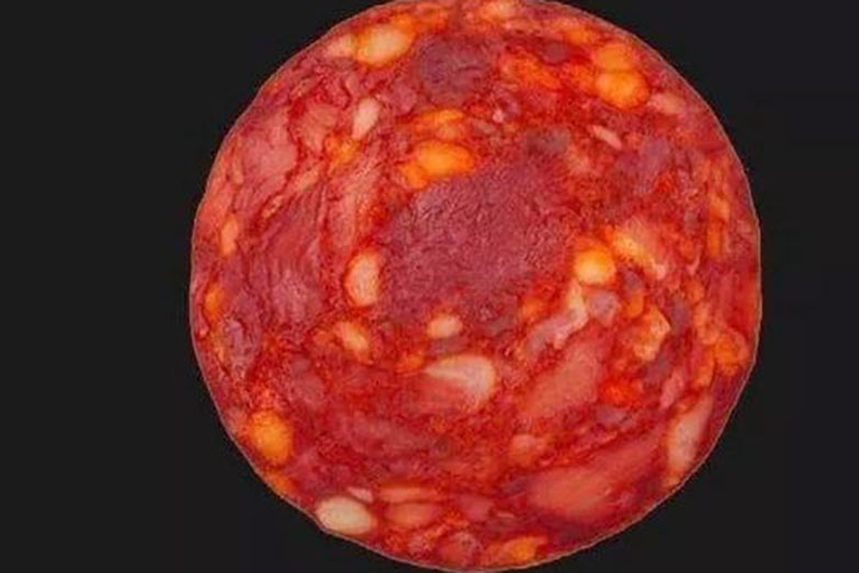Un científico francés difundió la foto de una rodaja de chorizo como si fuera una estrella: el por qué y las disculpas
