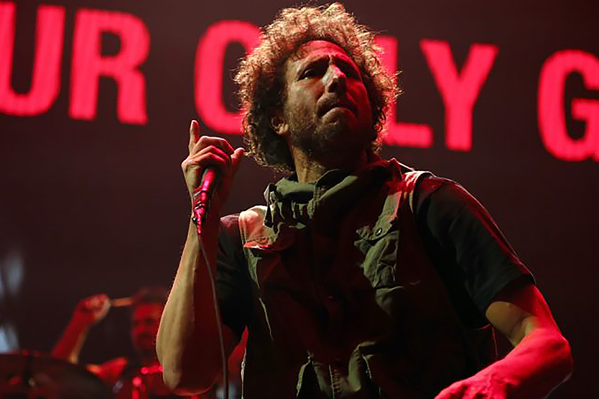Rage Against The Machine cancela fechas en Europa luego de que Zack de la Rocha se lesionara en un show