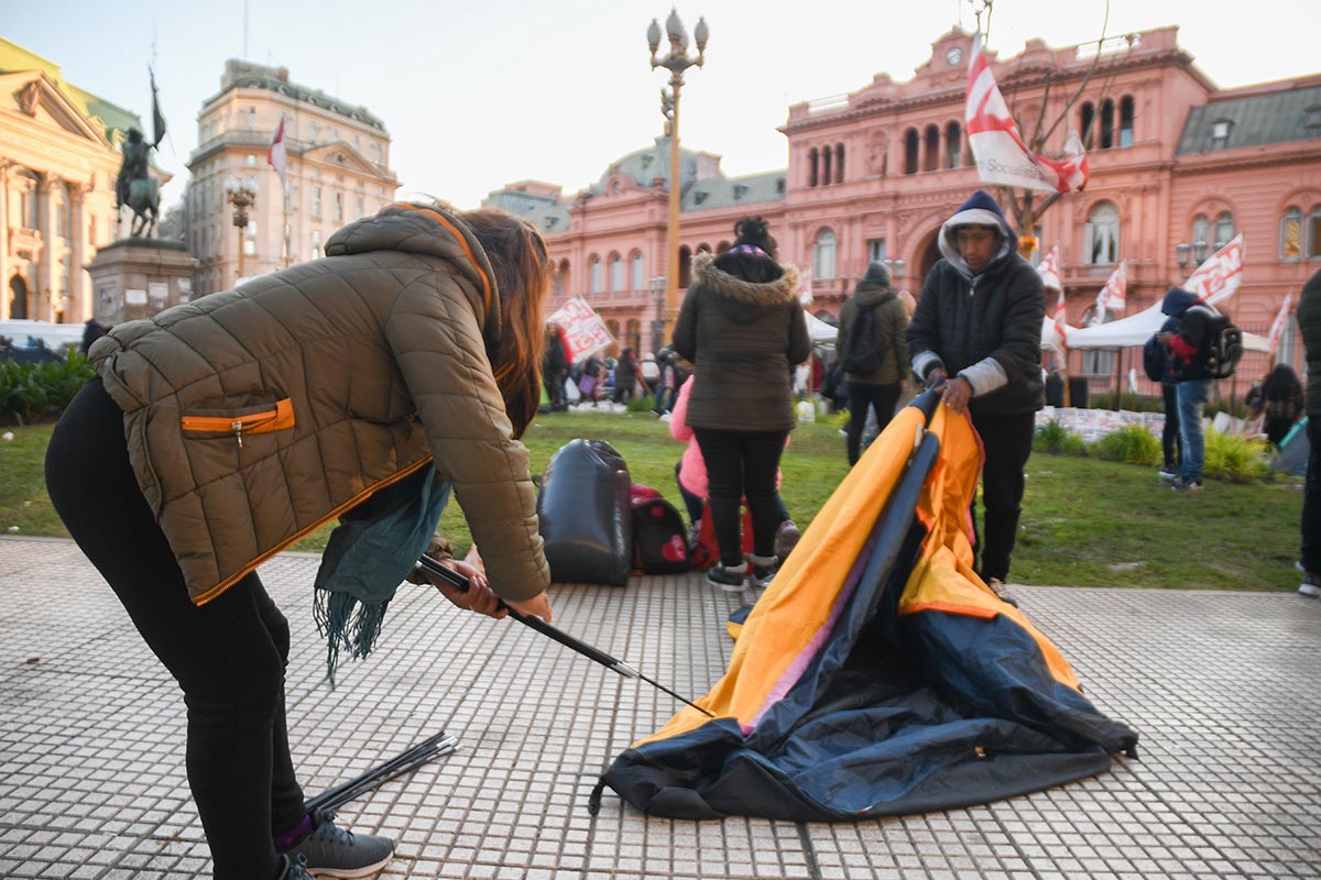 Tras levantar las carpas de Plaza de Mayo, piqueteros definen los pasos a seguir