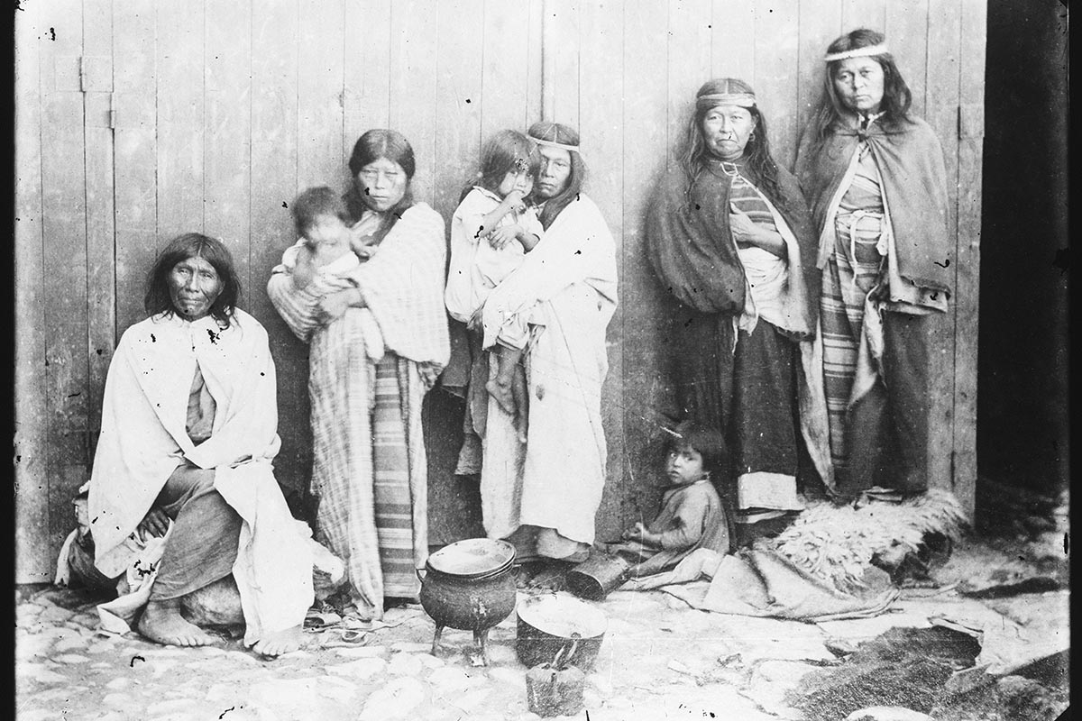 Exponen en la ex Esma las primeras fotografías tomadas a miembros de pueblos originarios