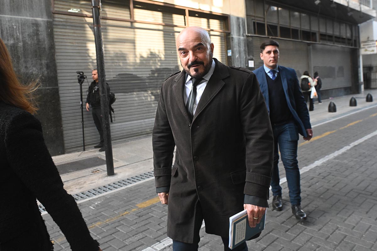Gallardo suspende audiencia tras recusación de CABA y pedido de postergación de Aníbal Fernández