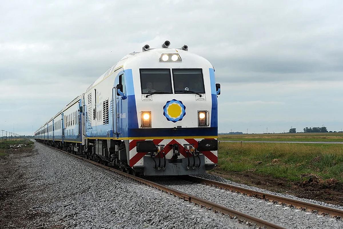 Asientos vacíos en trenes de larga distancia: presentaron una denuncia basada en fotos de usuarios
