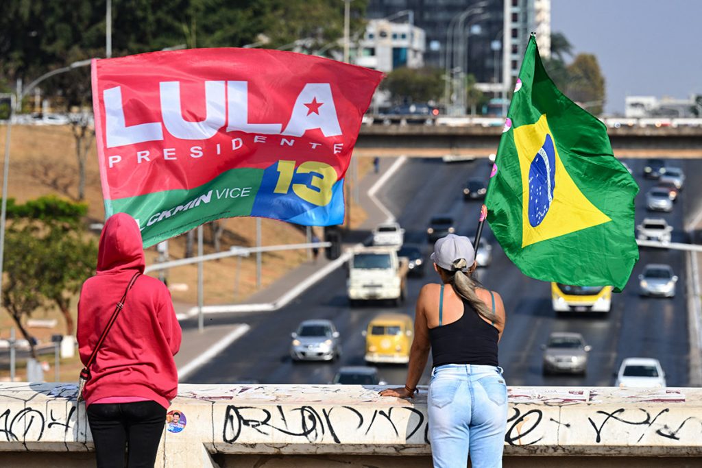 Brasil: la otra elección clave y el récord de candidaturas indígenas, negras y LGBT+ 1 Brasil: la otra elección clave y el récord de candidaturas indígenas, negras y LGBT+
