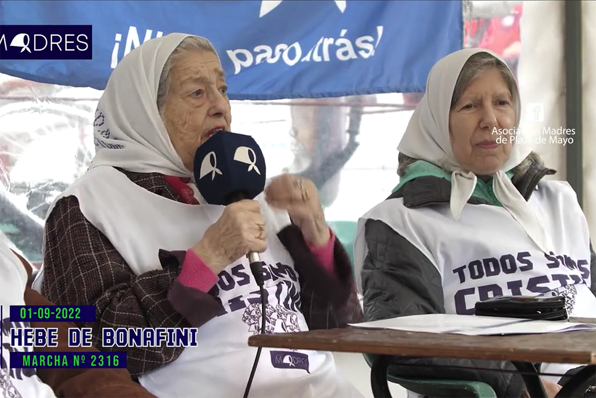 La carta de la hija de Hebe: “La seguiremos encontrando a Hebe en la Plaza y en las luchas”