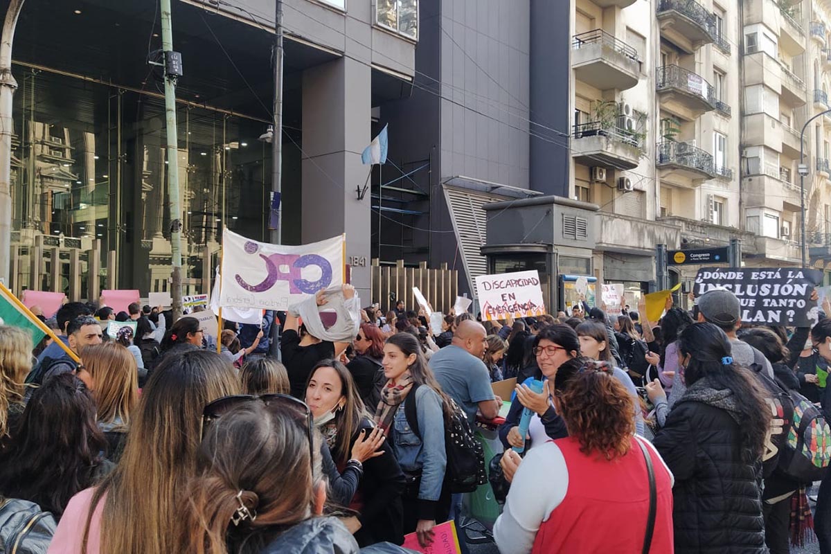 Prestaciones por discapacidad: tras diez días de acampe, el gobierno conformó una mesa de trabajo