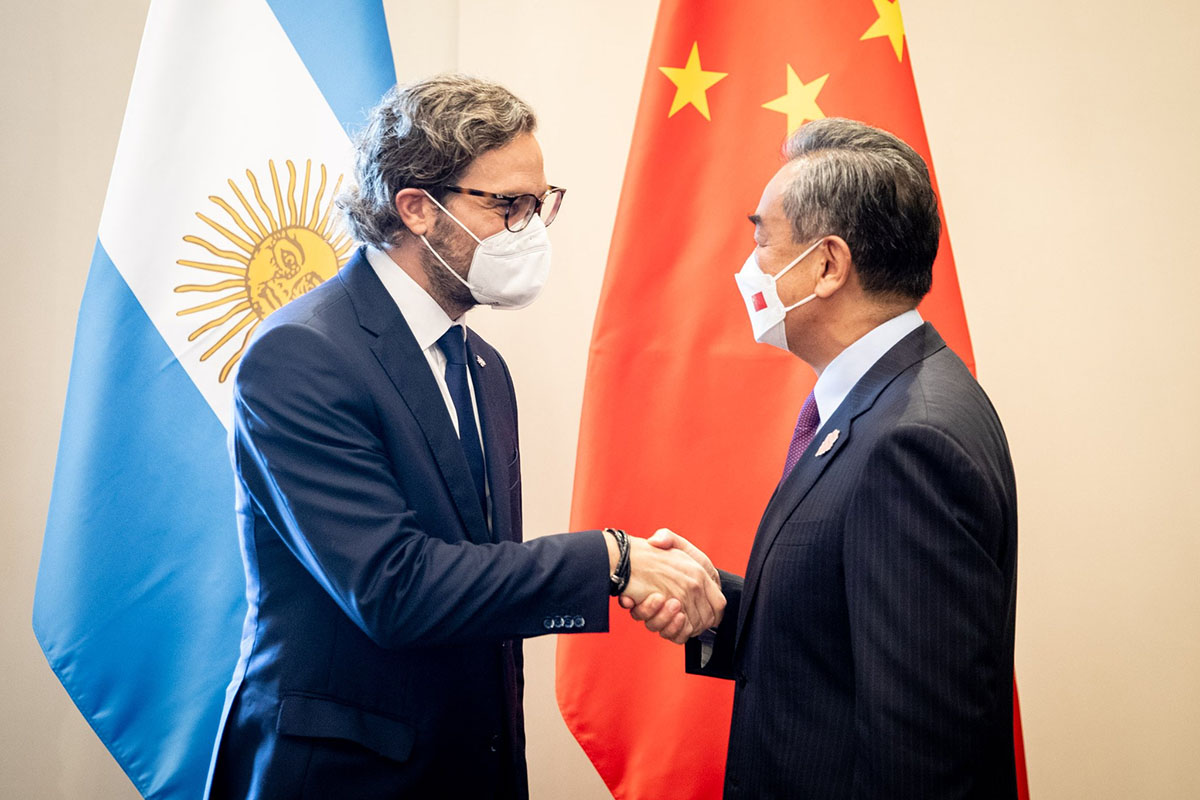China da la bienvenida a Argentina al grupo Brics