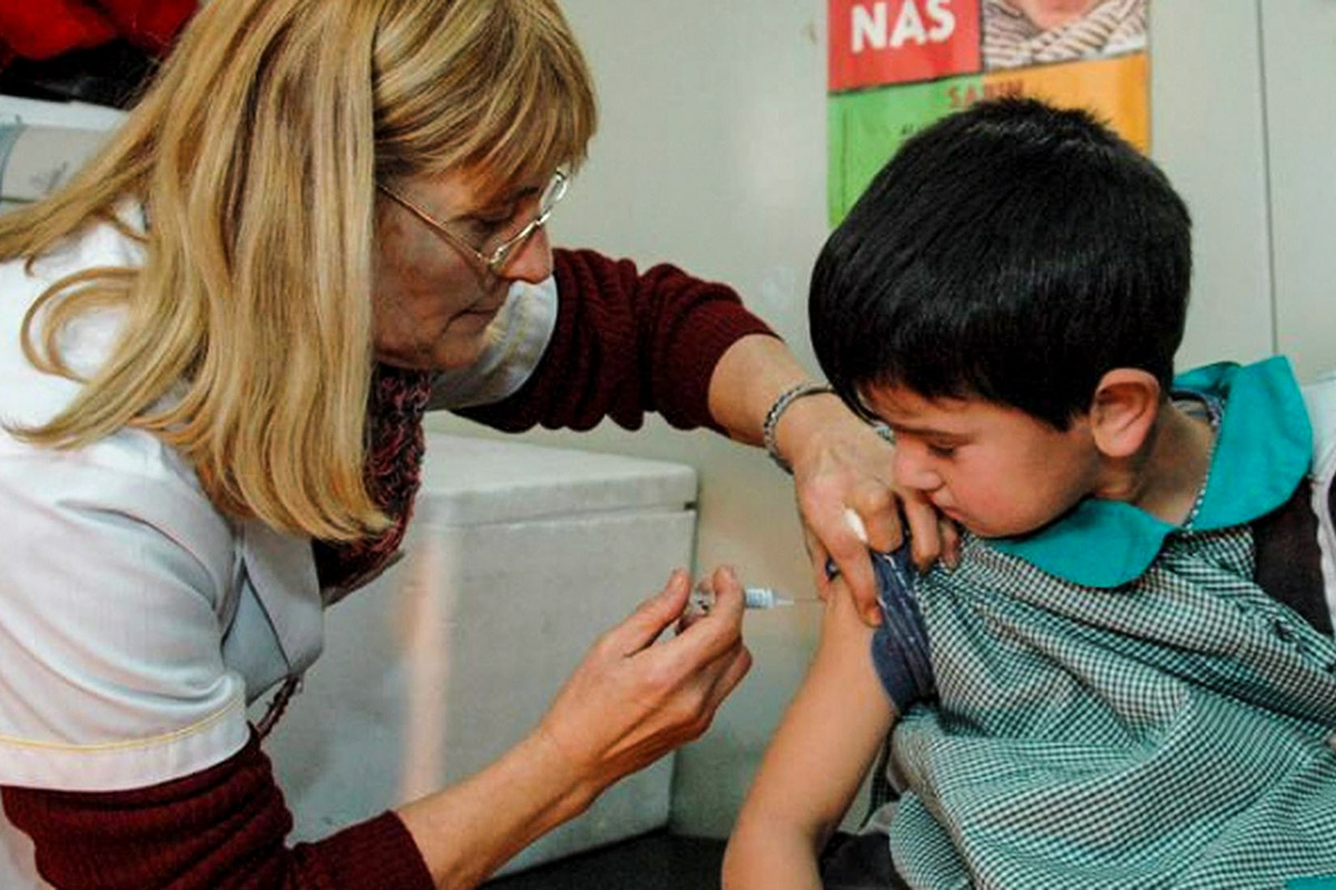 Campaña de vacunación contra sarampión, rubéola, paperas y polio: se vacunó solo el 35% de las infancias
