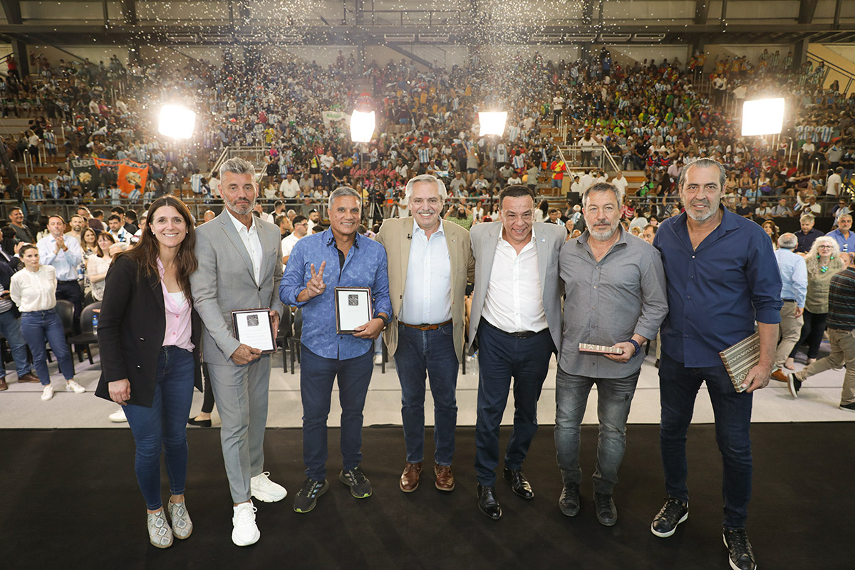 Amenazas veladas de ruptura y enroque de candidatos: las cartas del albertismo en la interna