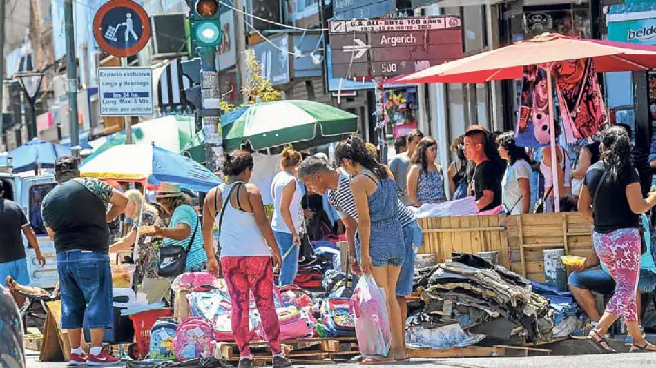 La participación de los salarios en la economía cayó 8,5 puntos en apenas cinco años