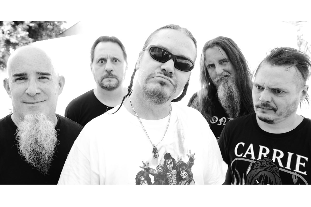 Mike Patton vuelve a la Argentina y desembarca por primera vez con su mítica banda Mr. Bungle