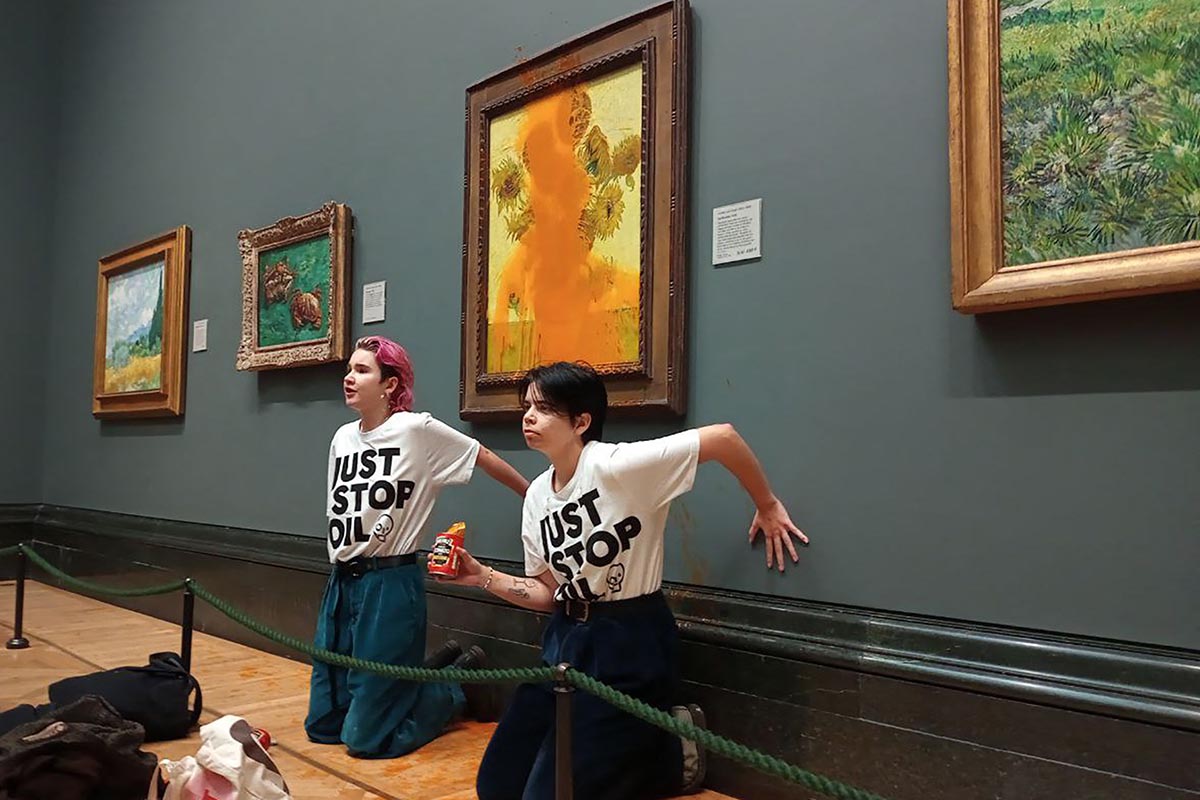 Manifestantes ecologistas arrojan sopa sobre «Los girasoles» de Van Gogh