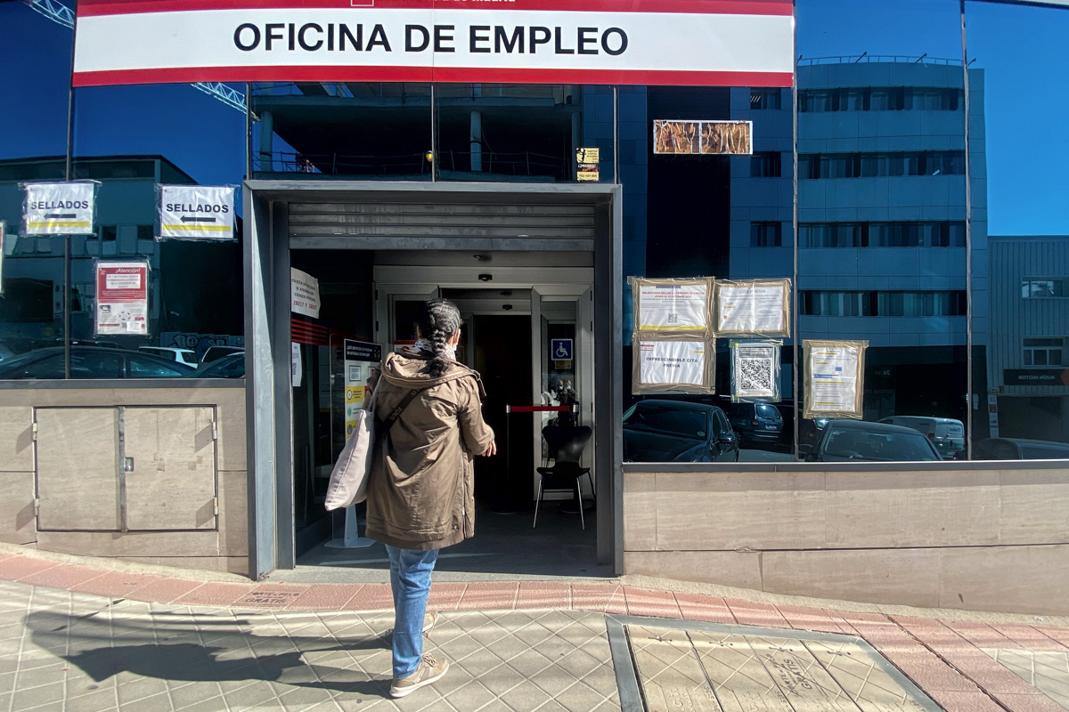 Aumenta el desempleo en España y ya asciende a un 13,26%, el más alto de la UE
