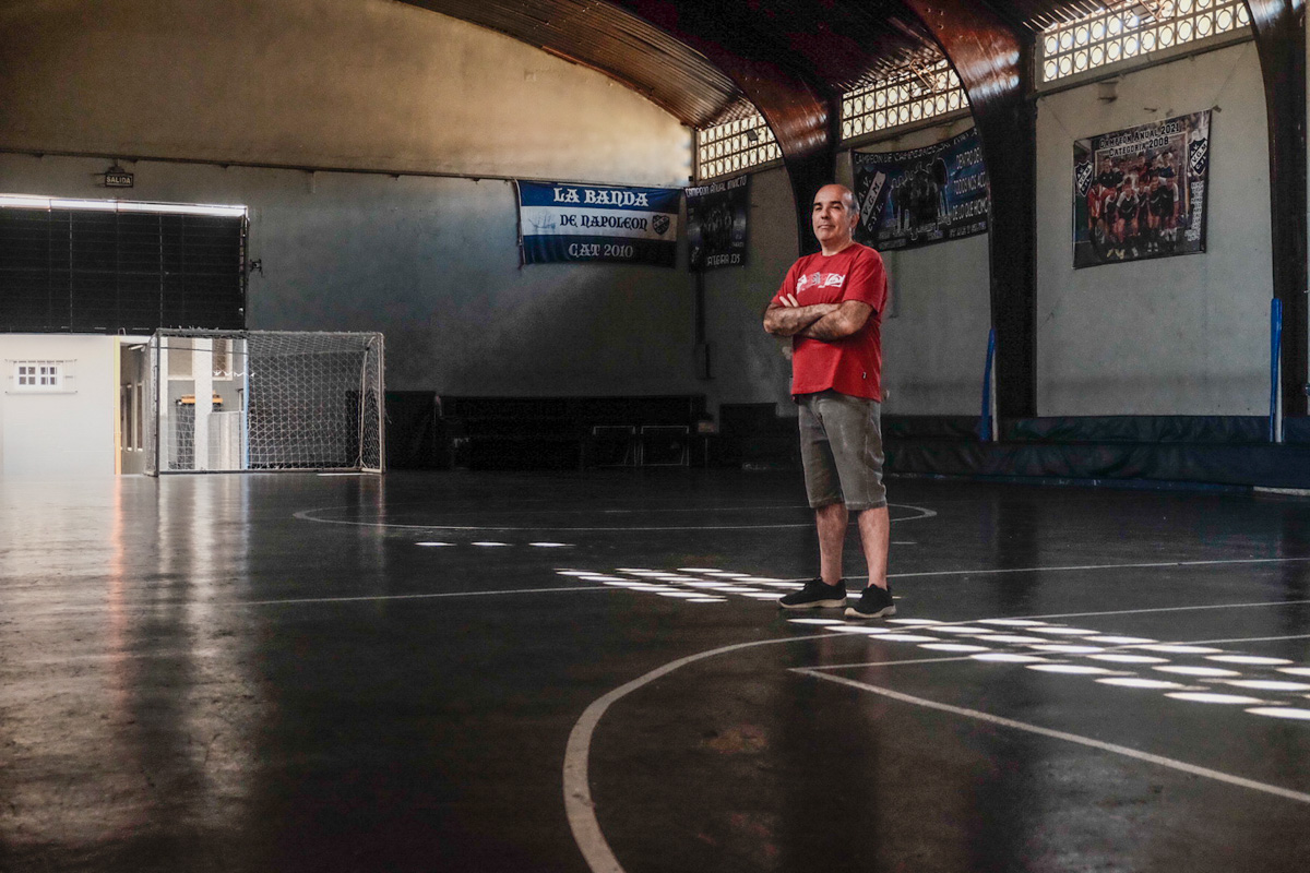 Cómo la Ciudad hace campaña nacional con clínicas deportivas, dejando de lado a los clubes de barrio