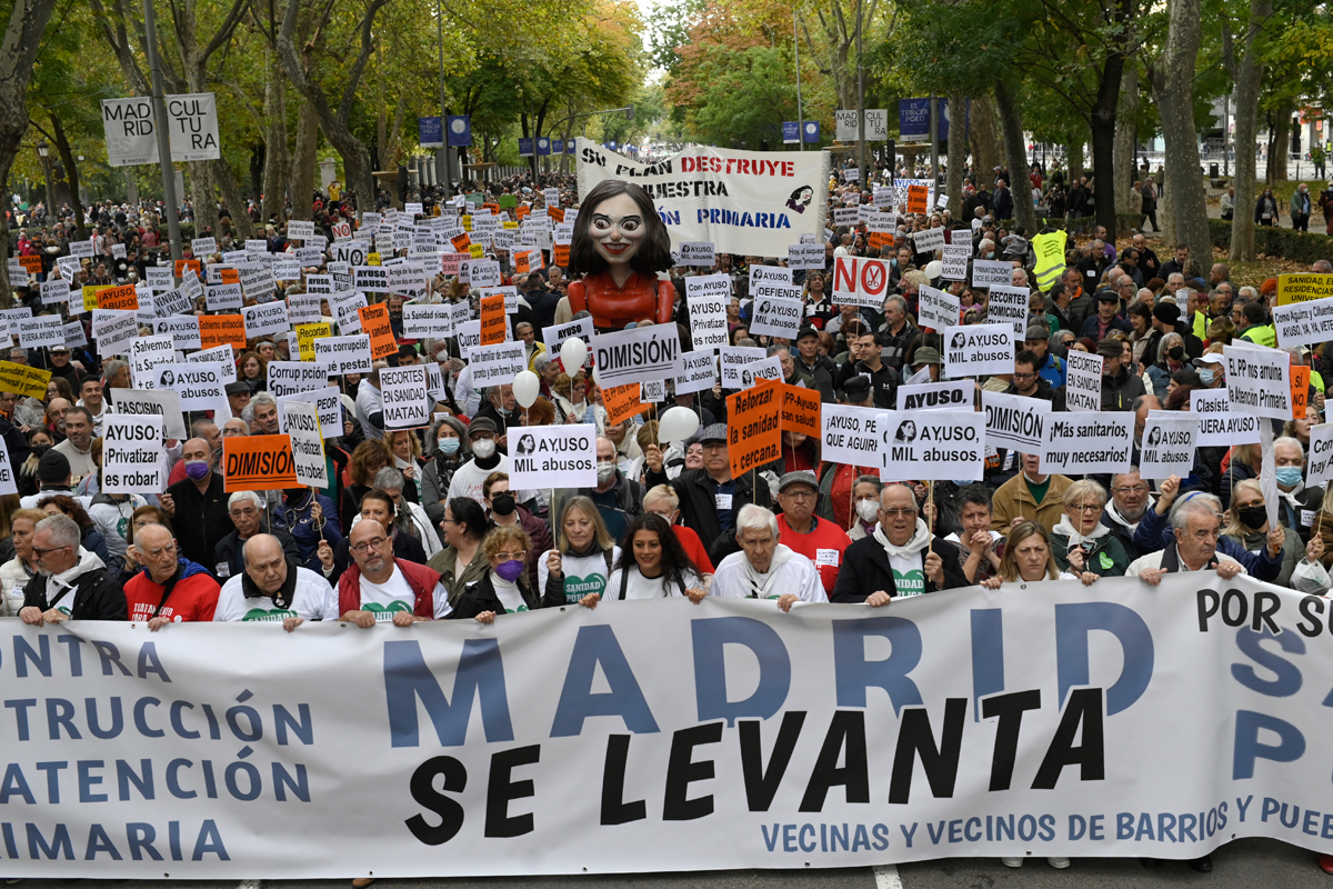 Histórica manifestación en Madrid contra los recortes en salud del Partido Popular