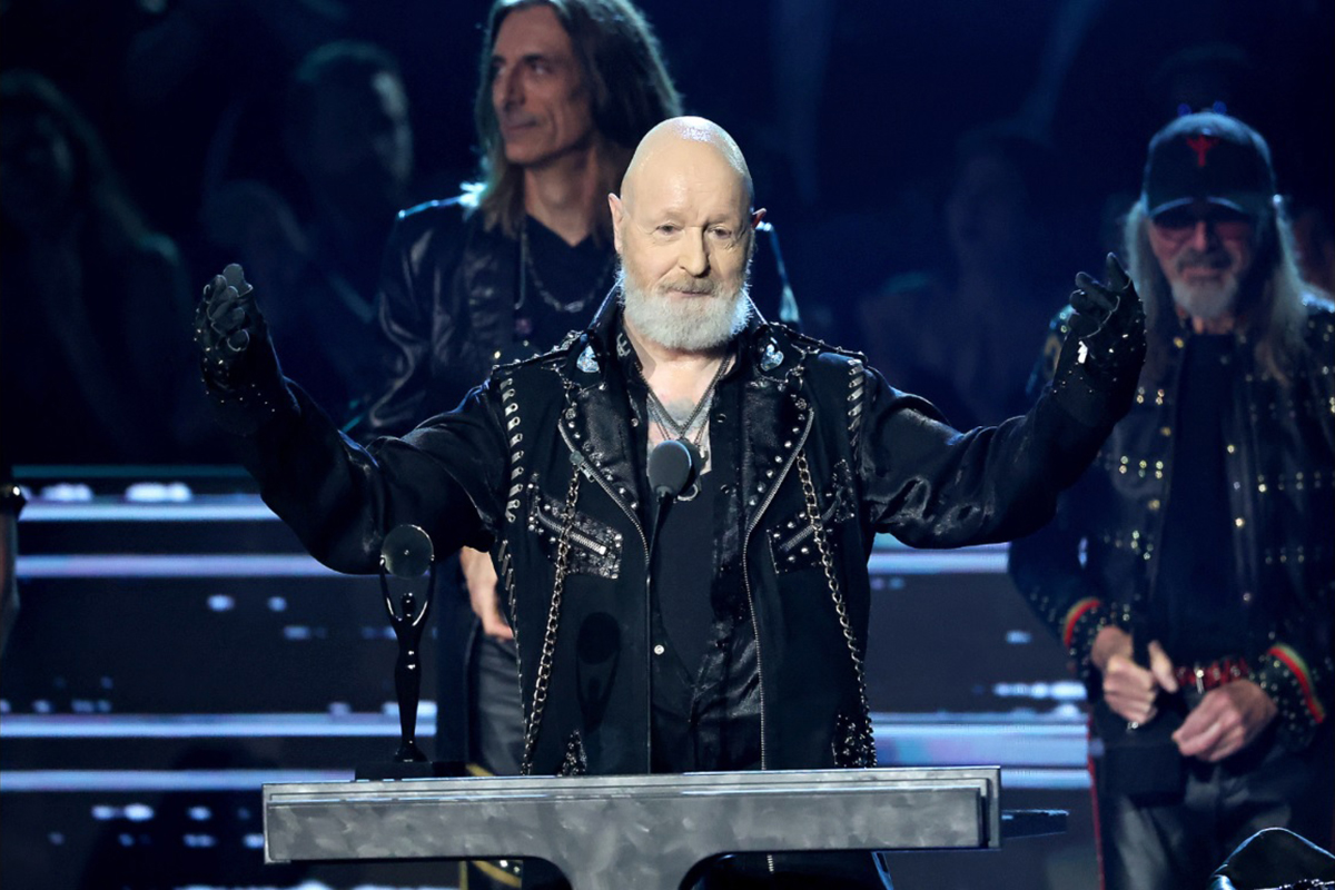 Rob Halford de Judas Priest se presentó como “el gay de la banda” y dijo que “la comunidad heavy incluye a todos”