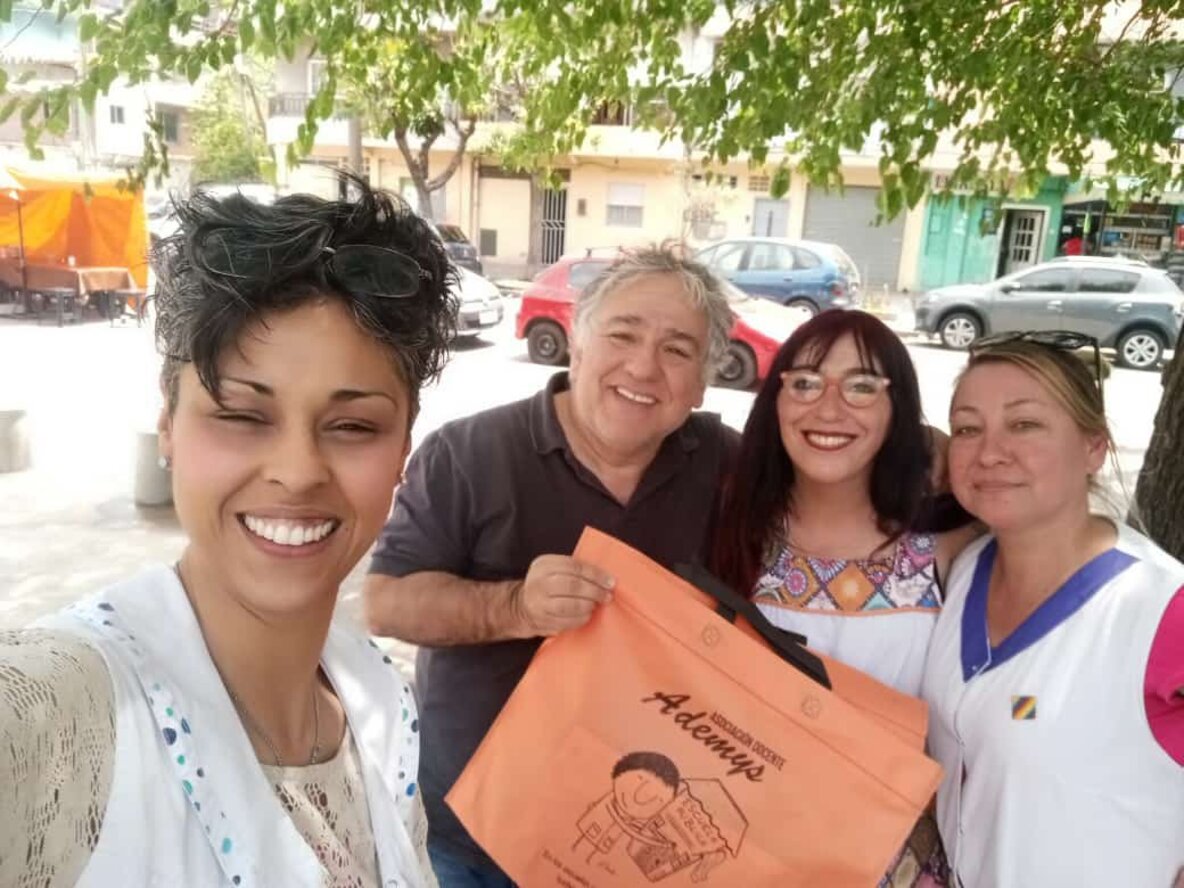 La comunidad educativa se solidariza con Jorge Adaro y rechaza el desafuero gremial perpetrado por Ciudad