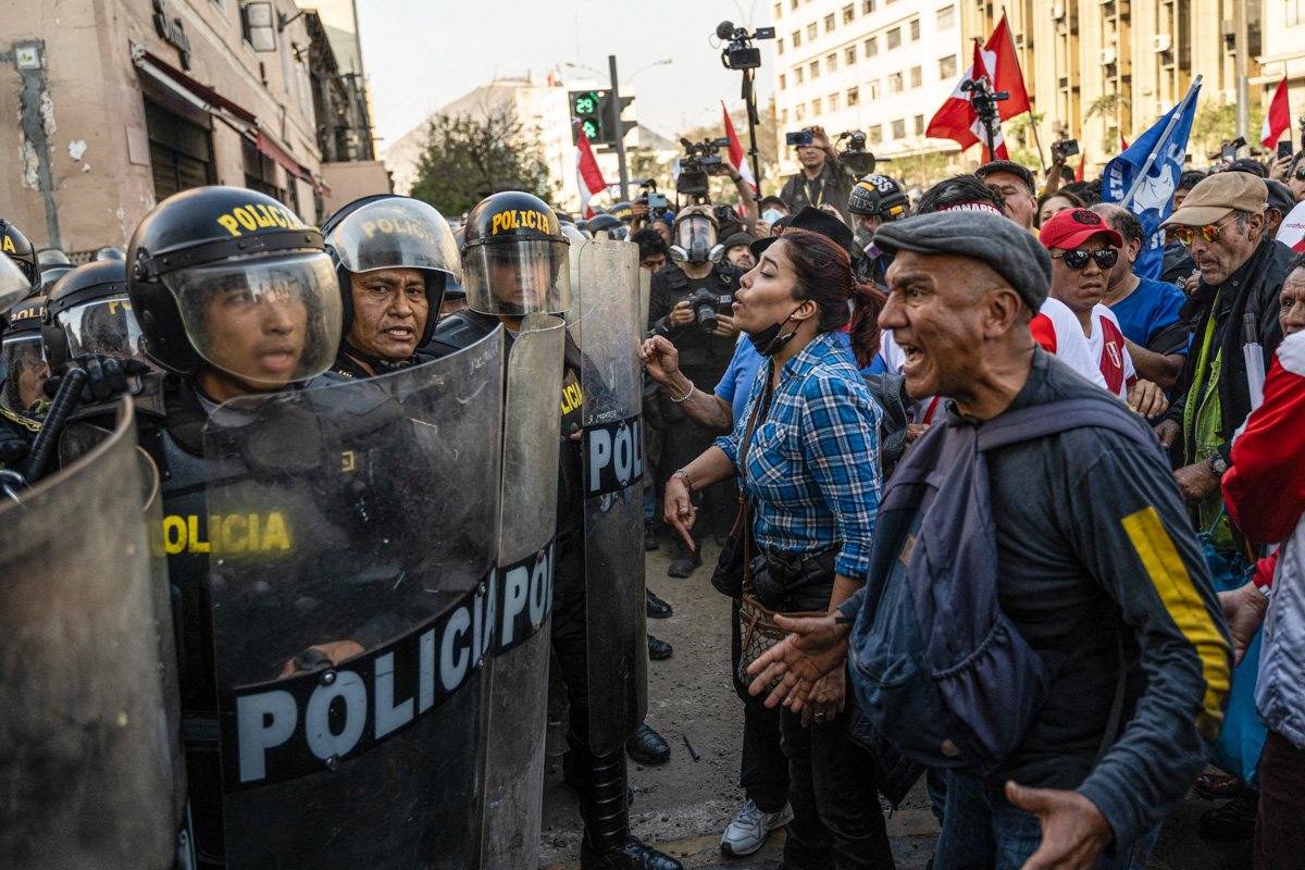 Perú y un nuevo lance destituyente en una crisis que parece eterna