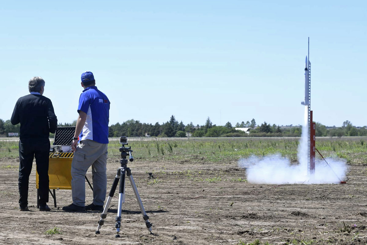 Lanzaron cinco satélites «lata» construidos por alumnos de secundarias argentinas