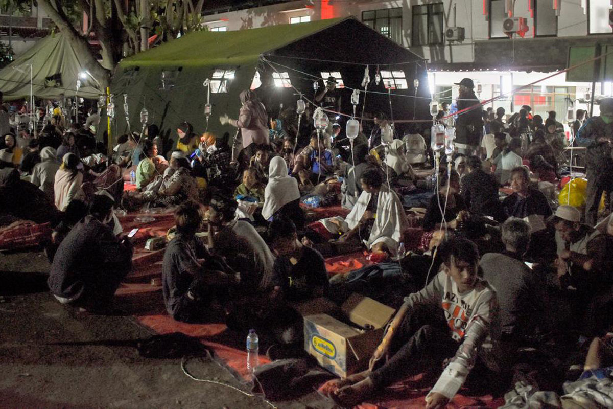 Sismo en la isla de Java: ya son 252 muertos, 300 heridos y más de 30 desaparecidos