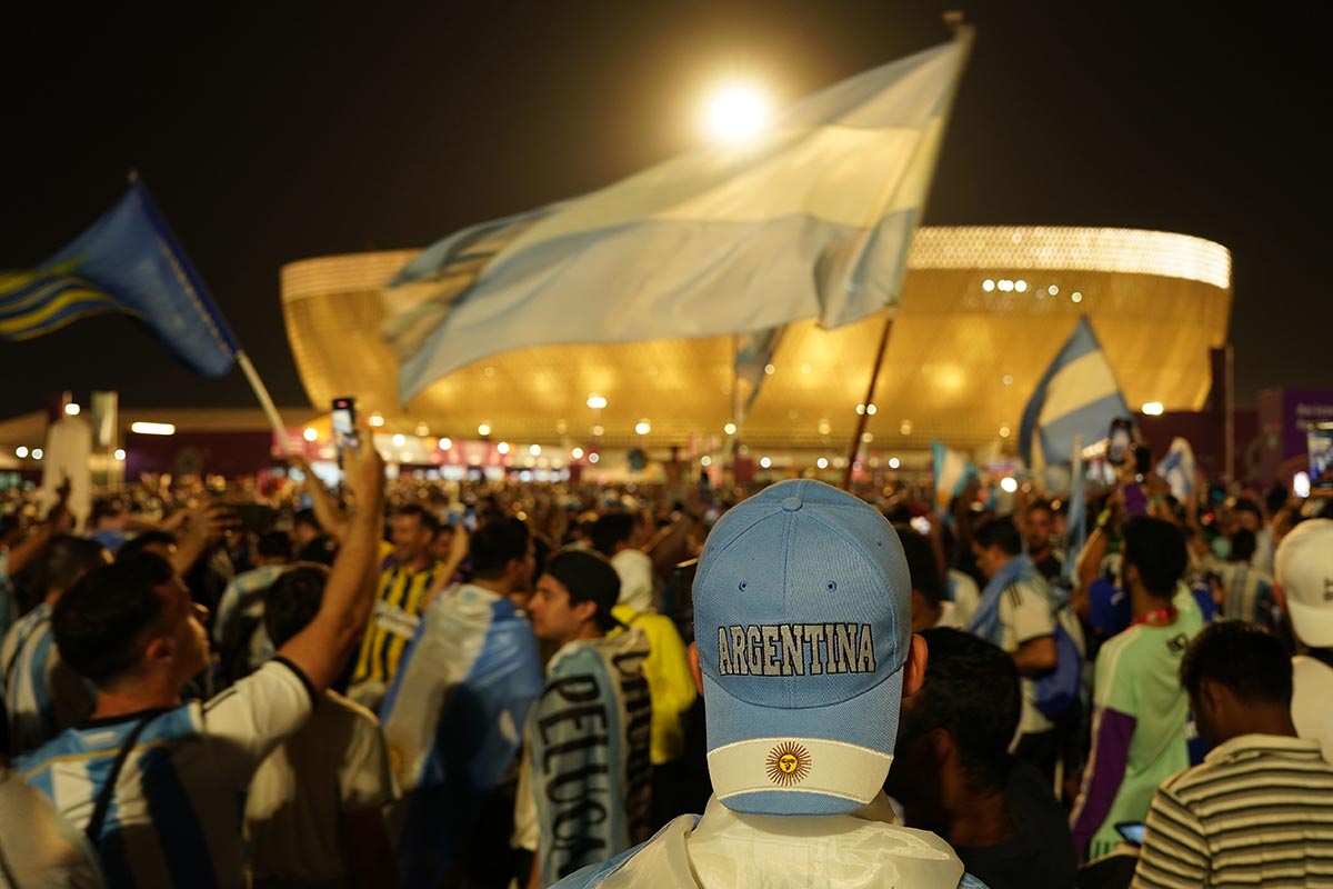 La embajada argentina en Qatar, atenta a las necesidades de los hinchas