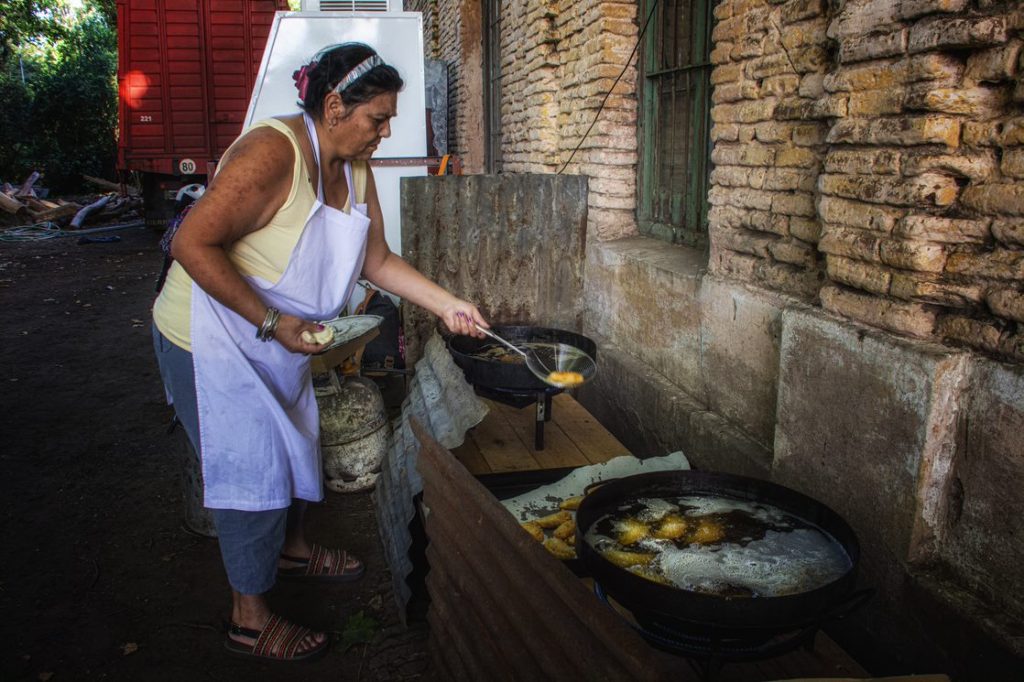 En Roque Pérez vuelve el verano con fiesta en los almacenes