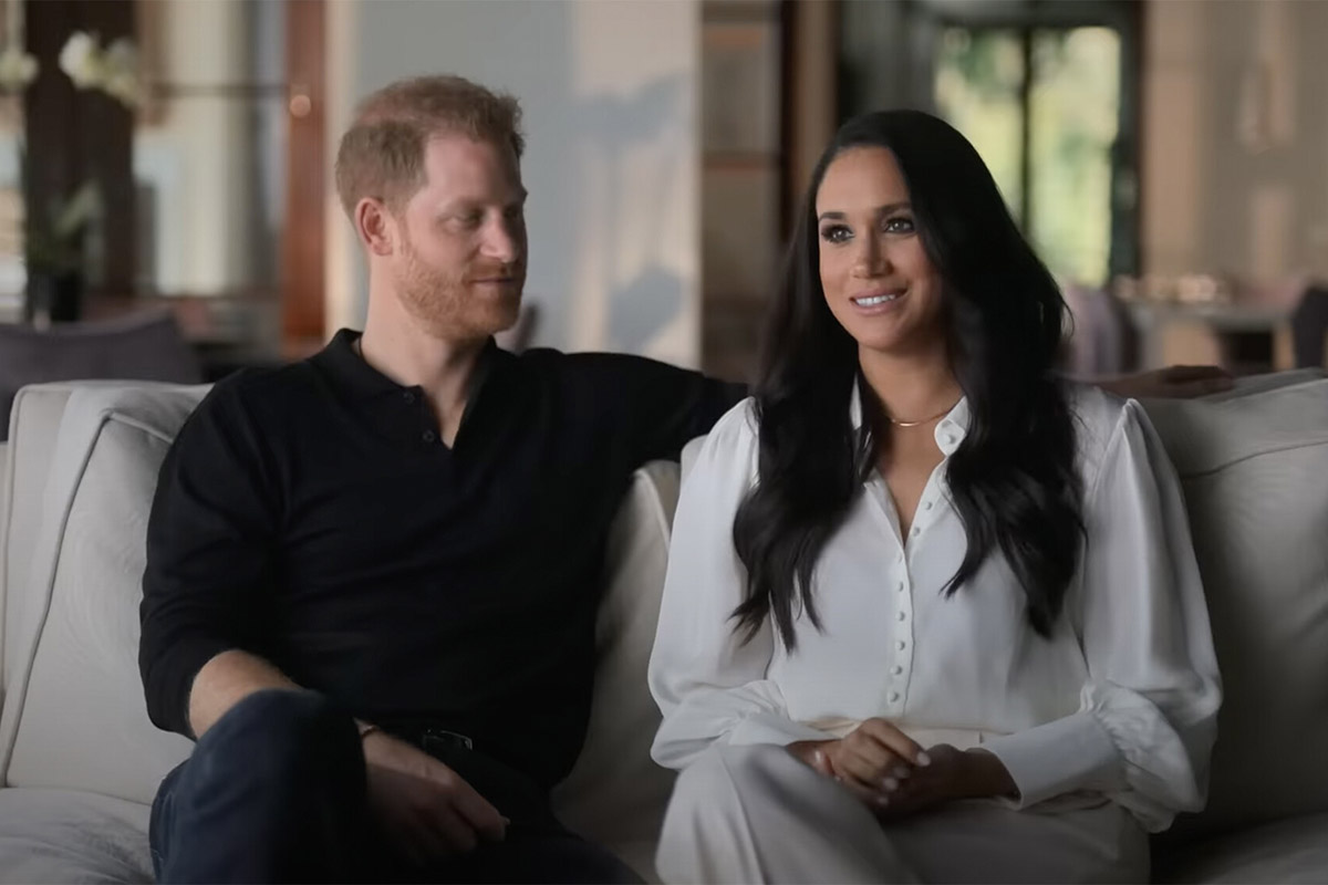 “Harry y Meghan”: la pareja rebelde de la Corona arremete contra la monarquía británica en su docuserie
