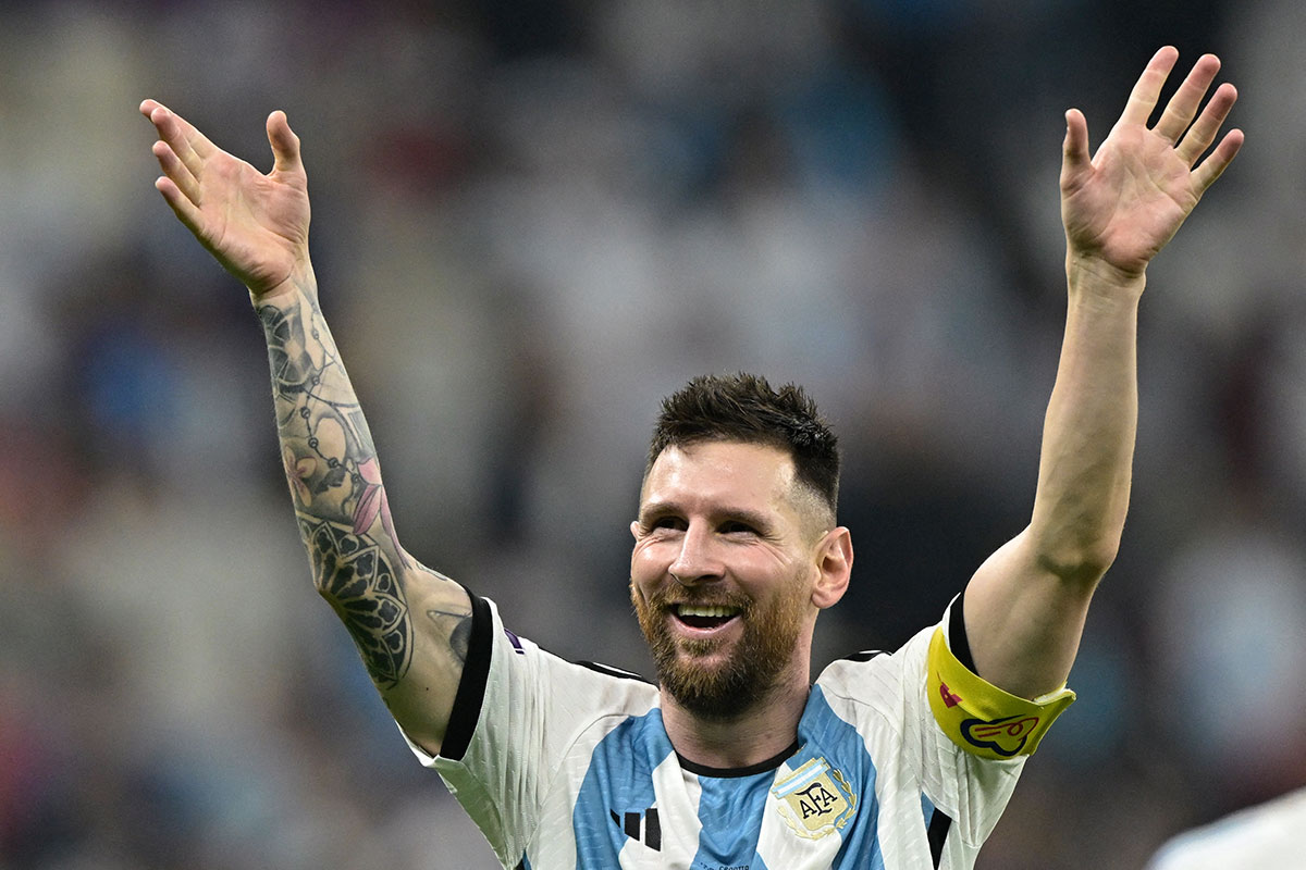 Messi, elegido el mejor futbolista de 2022 por el diario inglés The Guardian
