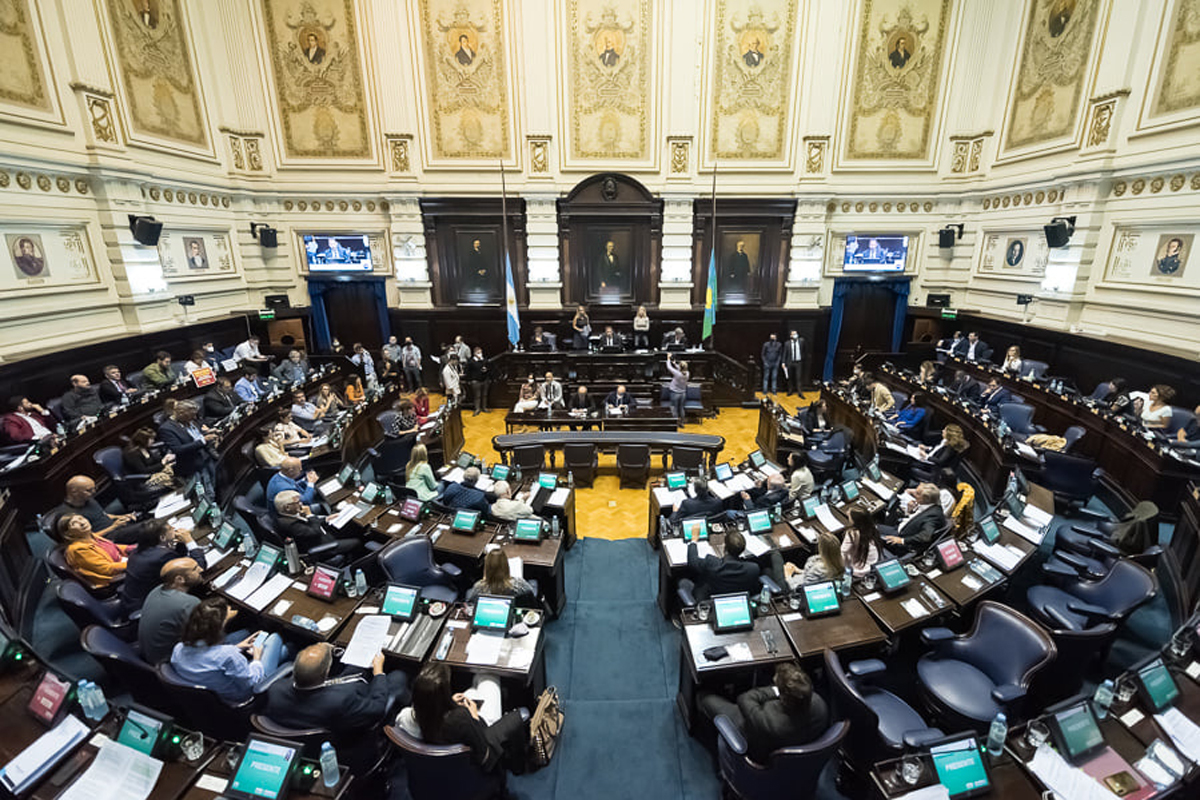 Ministros y legisladores bonaerenses repudiaron el chat del escándalo y exigieron una «urgente investigación»