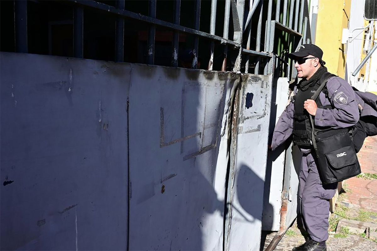 Rosario: en apenas dos horas balearon un canal de TV, una cárcel y la sede de Asuntos Penitenciarios