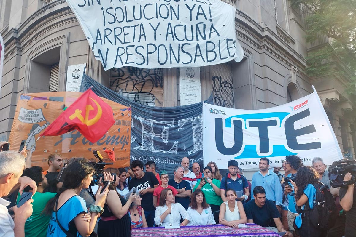 El 2022 de Soledad Acuña termina como arrancó: atacando a la comunidad educativa