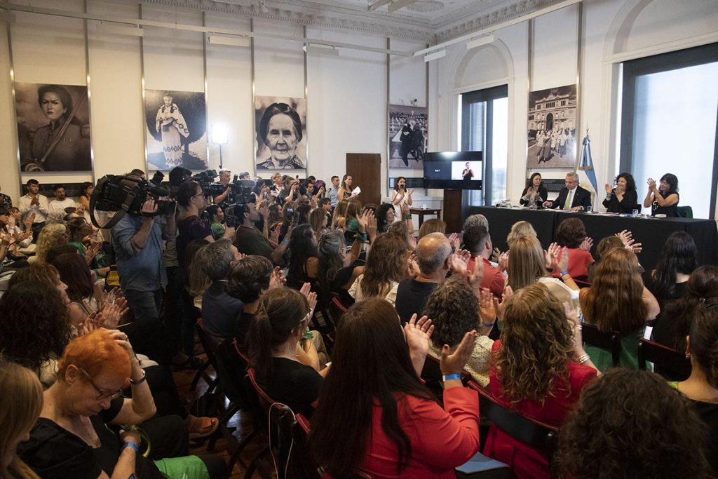 La ley garantizó más de 132 mil abortos desde su aprobación en la Argentina 1 La ley garantizó más de 132 mil abortos desde su aprobación en la Argentina