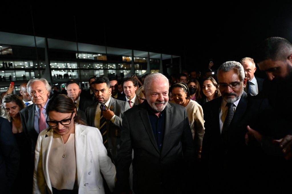 Lula obtiene respaldo popular, político y judicial para condenar a quienes atacaron Brasilia 1 Lula obtiene respaldo popular, político y judicial para condenar a quienes atacaron Brasilia