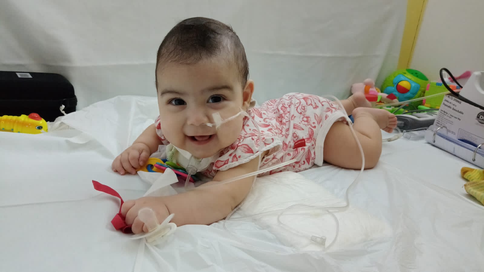 Agustina tiene 8 meses y necesita ayuda para conseguir un equipo que le permita respirar
