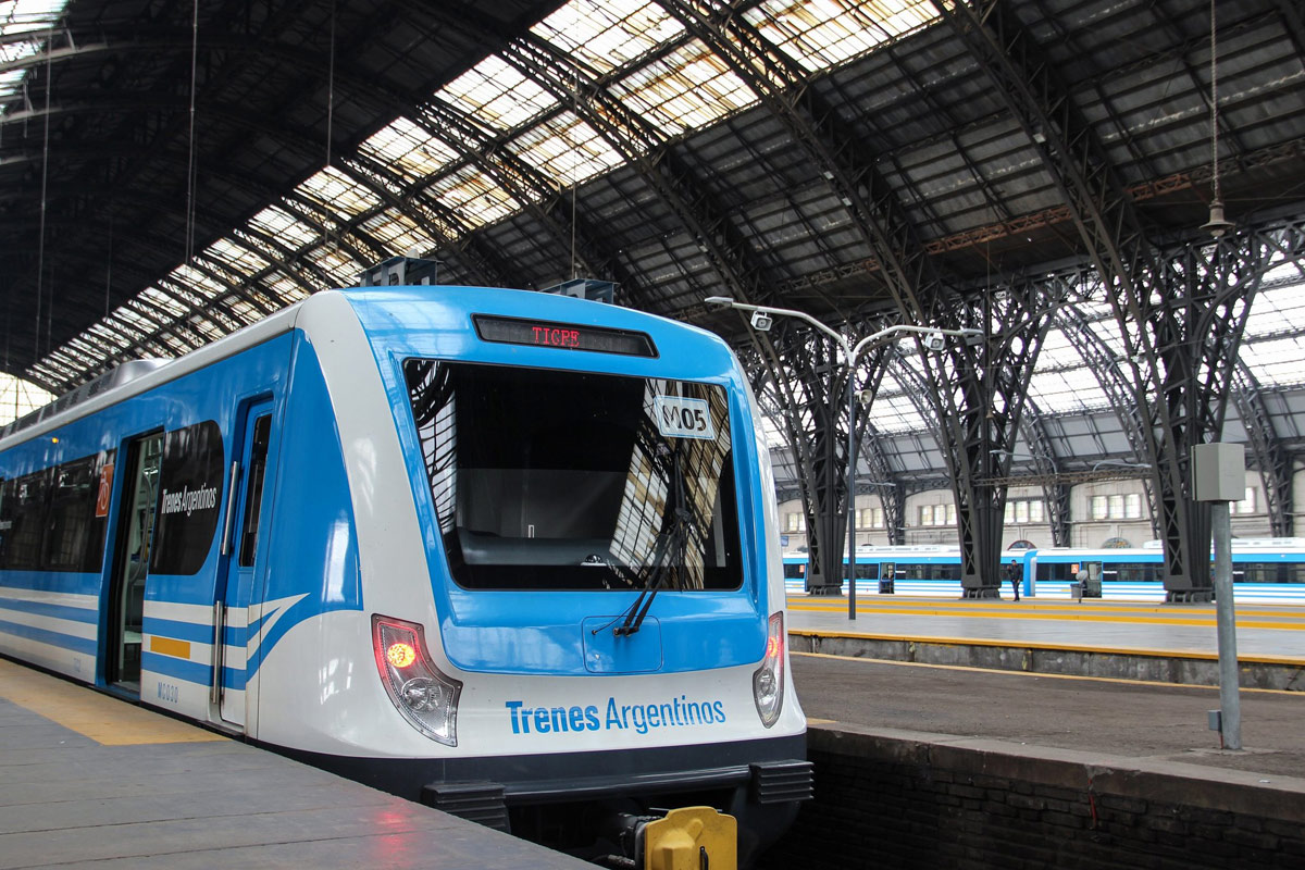 Trenes Argentinos reduce los servicios de las líneas Mitre y Sarmiento