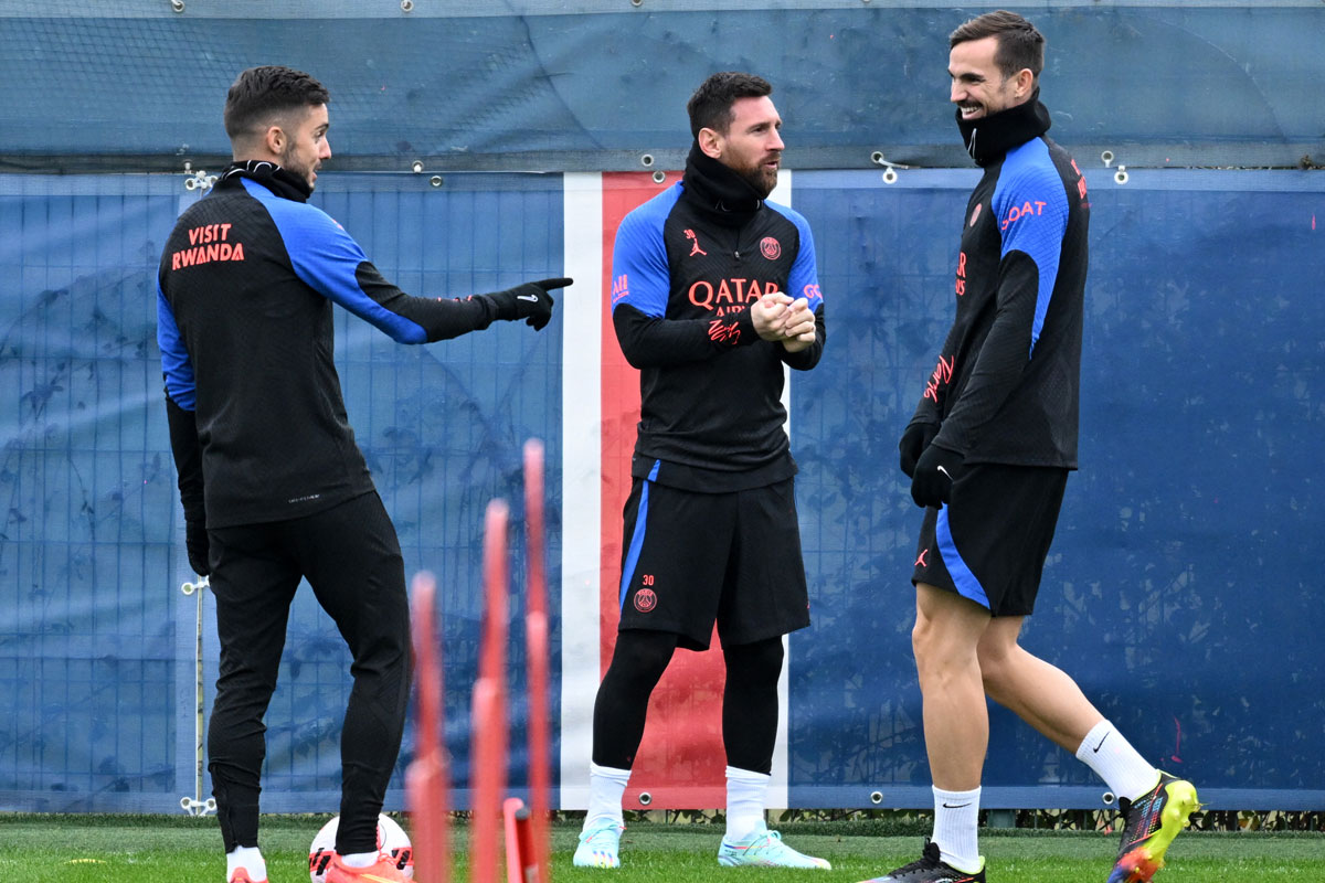 Messi vuelve a las canchas con la camiseta del PSG