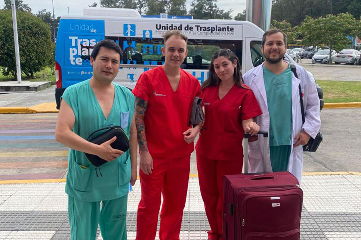 Realizaron con éxito una compleja cirugía a un prematuro de 900 gramos: «Un mal movimiento y era la vida del bebé»