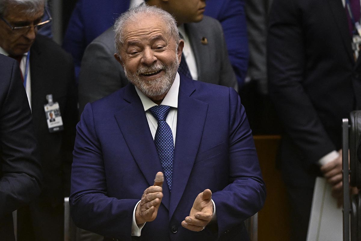 Lula juró ante el Congreso y asumió por tercera vez como presidente de Brasil