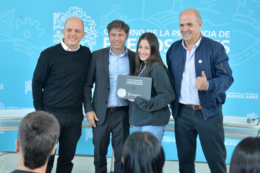 Kicillof anunció que cerrarán 10 basurales a cielo abierto antes que termine el año