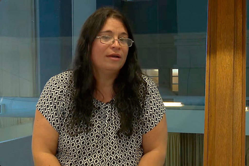 Virgina Urquizu: "Hasta hoy ya logramos identificar a 120 soldados caídos en Malvinas" 2 Virgina Urquizu: "Hasta hoy ya logramos identificar a 120 soldados caídos en Malvinas"