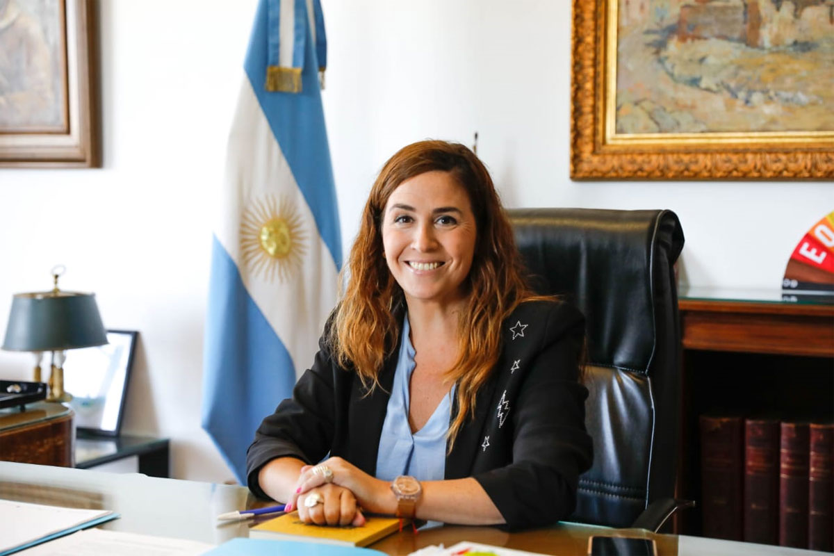 Jimena López: “Buscamos visibilizar cómo son las mujeres en el mundo del transporte”