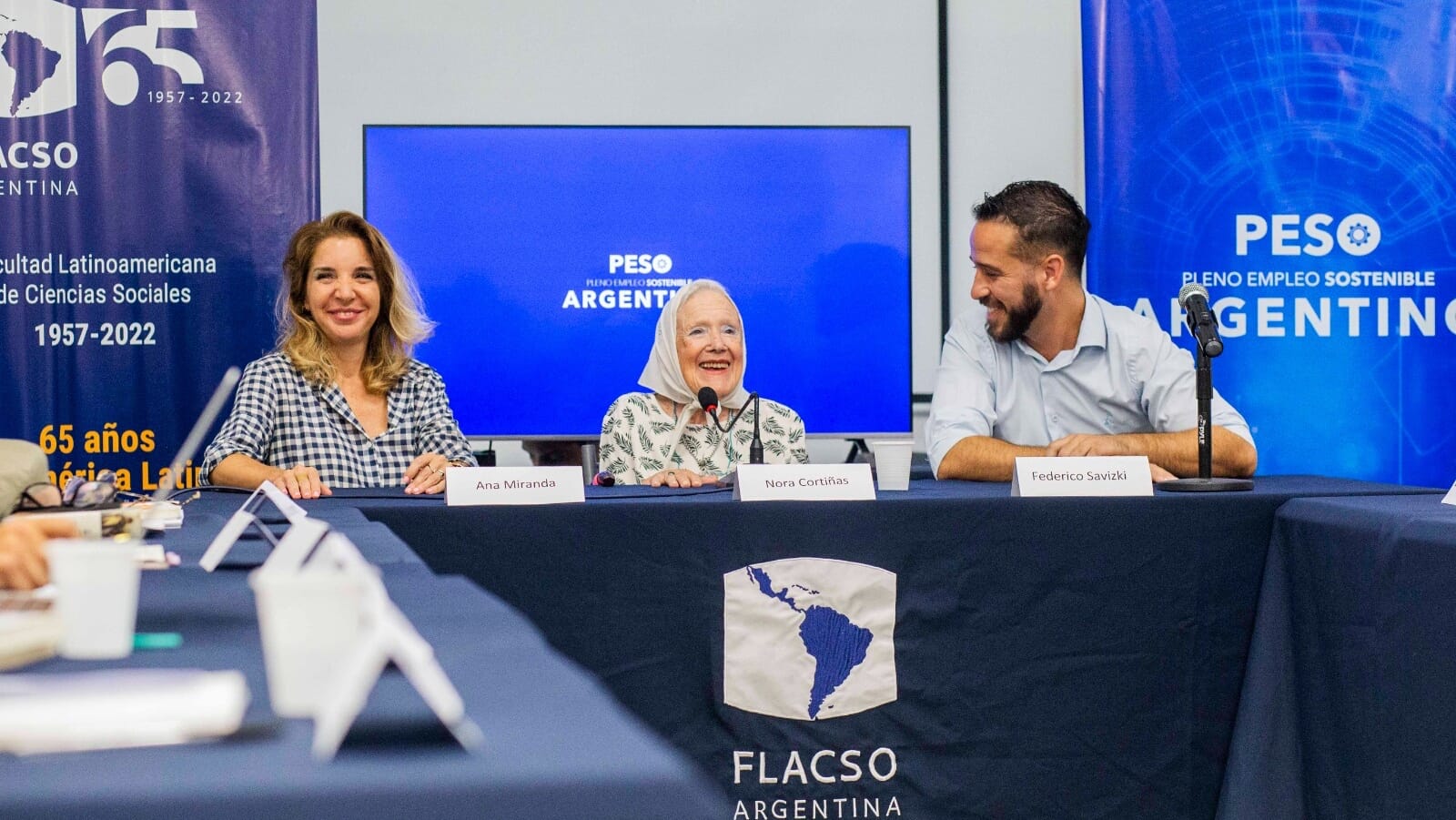 Mesa de debate en el seminario del programa PESO Argentino