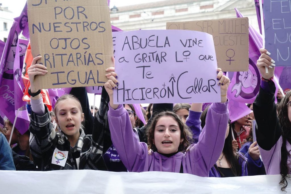 El mundo conmemoró el Día Internacional de la Mujer para defender derechos y denunciar retrocesos