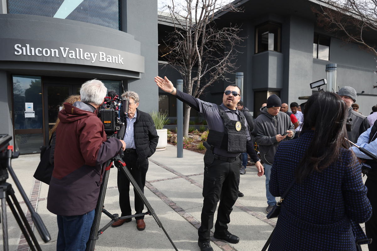 Alarma en el mundo por la quiebra del Silicon Valley Bank: temen un efecto dominó en bancos regionales