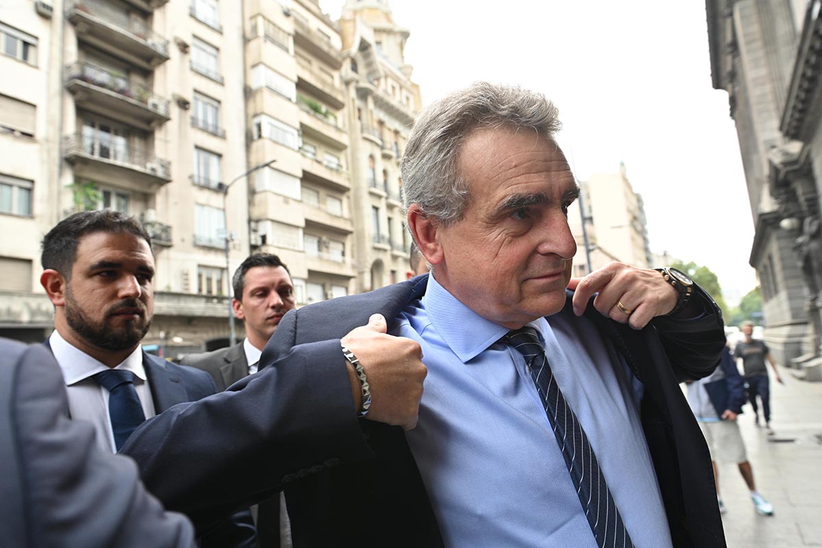 Rossi: “Si el Presidente no es candidato, evaluaría la posibilidad de serlo yo”