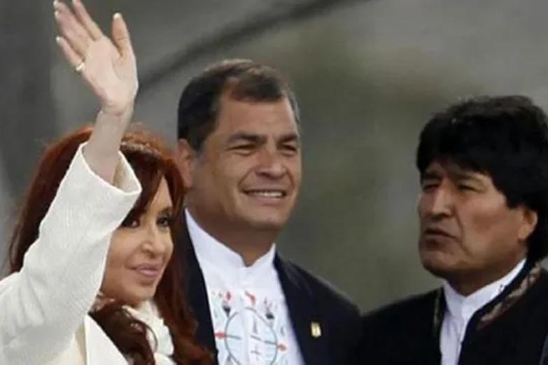 Cristina participa en un encuentro del Grupo de Puebla junto a Evo Morales y Rafael Correa